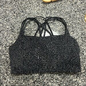 Athleta sports bra size medium